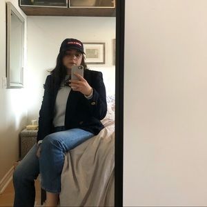 Meet your Posher, Allison